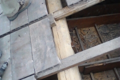 sostituzione-travi-marce-su-vecchio-tetto-in-legno-img_20130327_165738